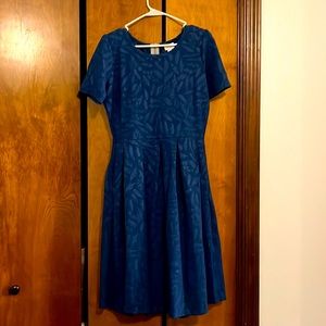 Lularoe Amelia dress with pockets